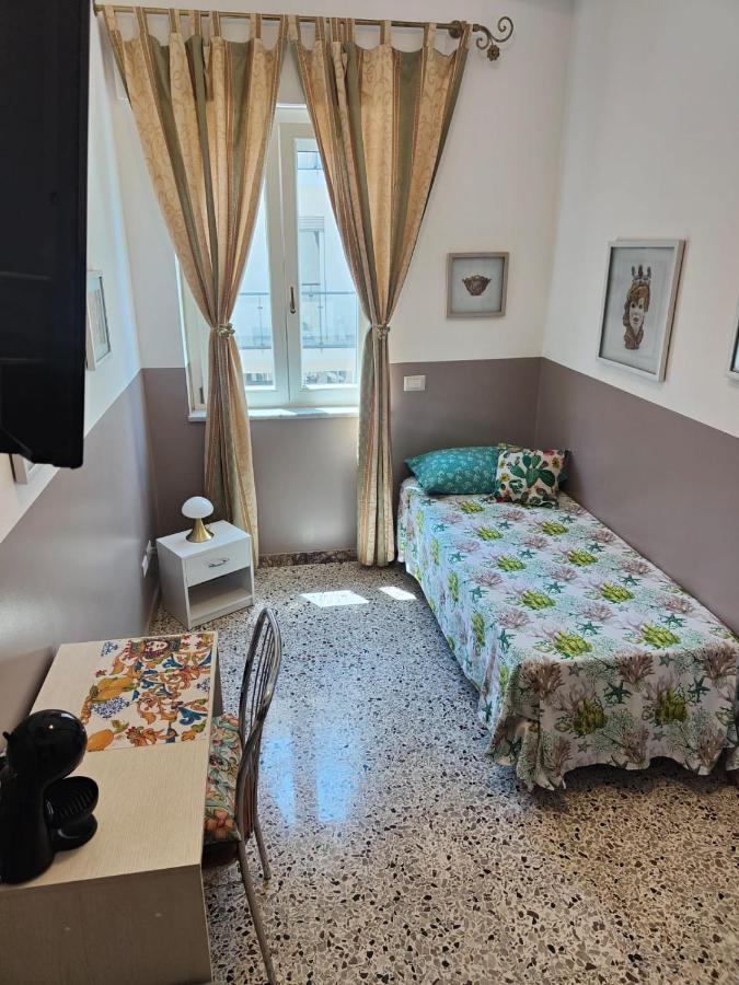 I Mori In Campidoglio Affitta Camere Sant'Agata di Militello Eksteriør billede